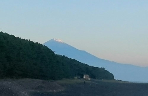 富士山初冠雪_b0135438_12221499.jpg