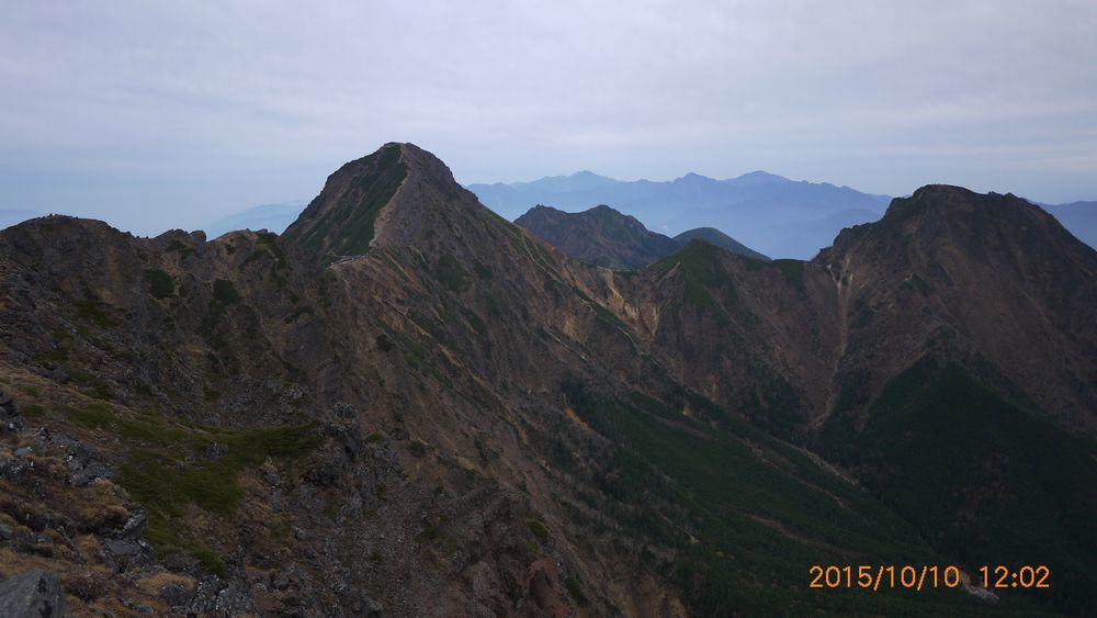 10/10（土）　八ヶ岳（硫黄岳・横岳・赤岳）　景色が最高でした！_c0133096_16083725.jpg