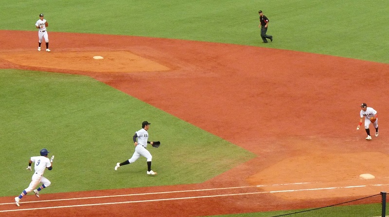 駒澤大対亜細亜大 10月2日 東都大学野球1部 後半_b0166128_11215528.jpg