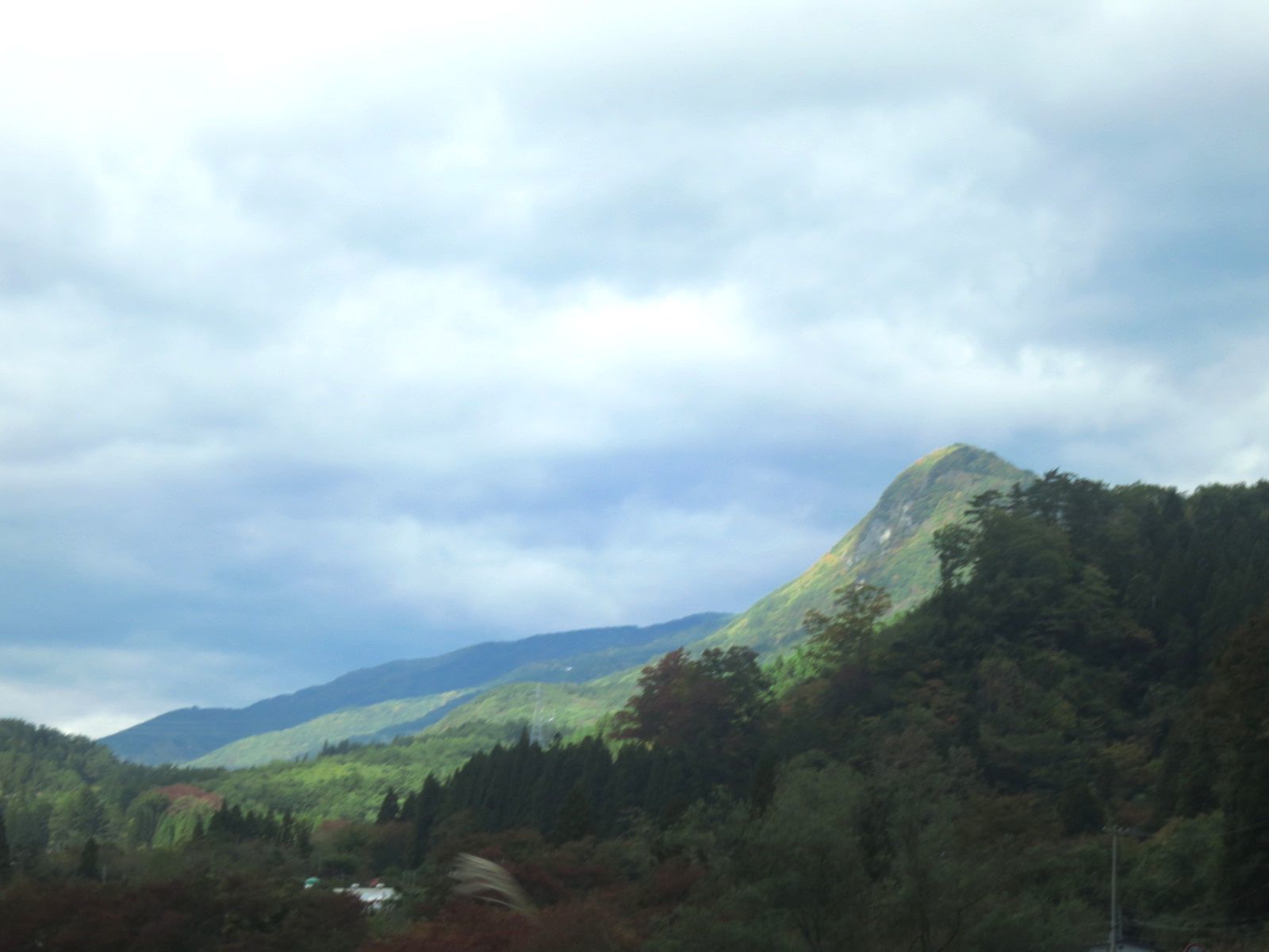 宇霊羅山の見え方いろいろ_b0206037_07525467.jpg
