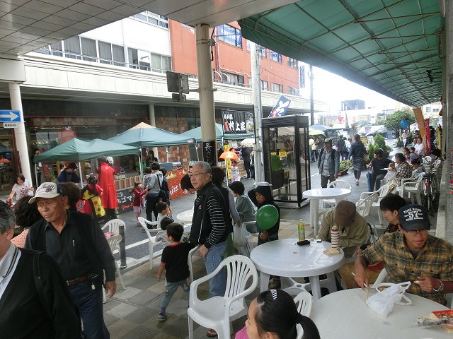 雨の中、関係者の皆さんの気持ちと実行力でにぎわった「第16回 吉原宿宿場まつり」_f0141310_6161849.jpg