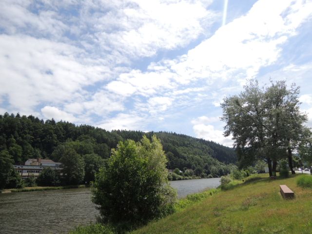 a0254130_12595945.jpg