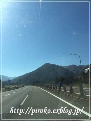 b0010775_15401906.jpg