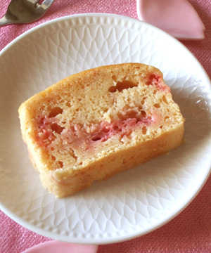 「いちごレモンケーキ」も作ってみました_d0339702_15153746.jpg
