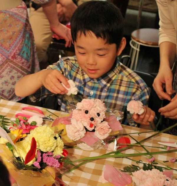 大盛況！親子の笑顔いっぱいの花育イベント「キラキラライフセミナー」_d0339703_14580338.jpg