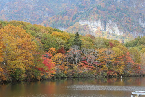 戸隠の秋～鏡池の紅葉_a0315813_14423762.jpg