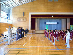 稲刈り体験(緑ヶ丘小・北郷小)_d0247484_18153063.jpg