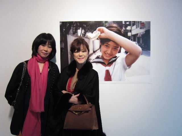 篠山紀信さん撮影 山口百恵さん写真展 えなみ眞理子 ブログ Enamy S Style 篠山紀信さん撮影 山口百恵さん写真展 えなみ眞理子 ブログ Enamy S Style