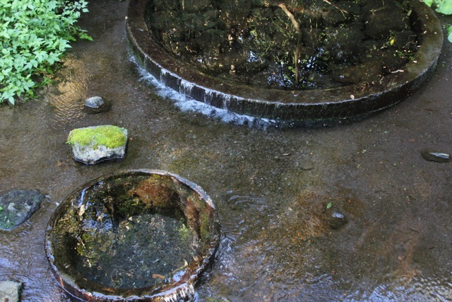 f0348831_08003638.jpg