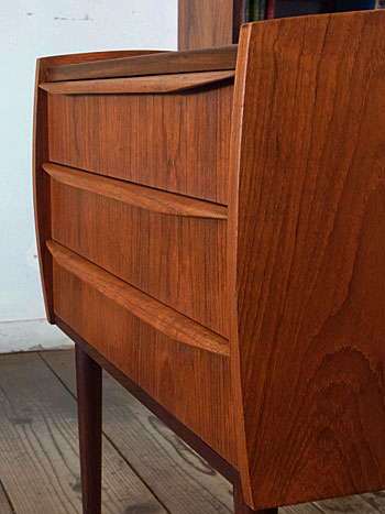 small chest_c0139773_18182366.jpg