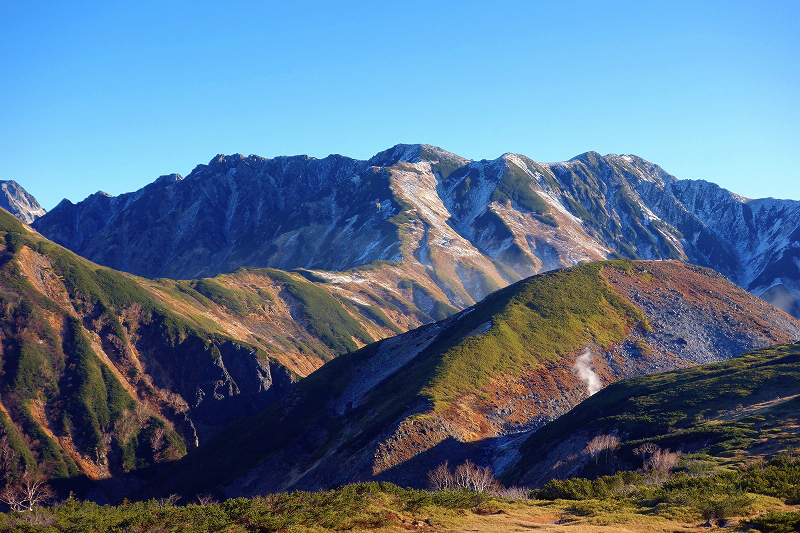 立山の早朝トレッキング_d0116009_8321155.jpg