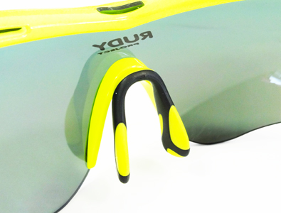 RUDYPROJECT2016年モデル・新スポーツサングラスTRALYX・TRALYX SX発売開始!_c0003493_17172023.jpg