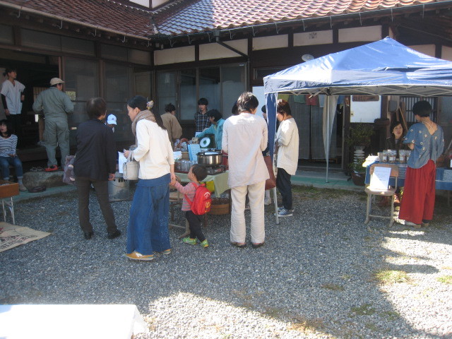 恒例の海彦山彦市_e0349922_19322917.jpg