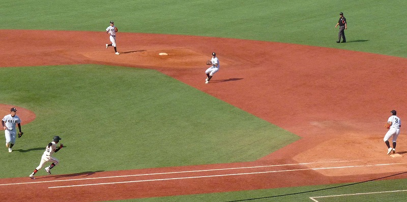 亜細亜大対日本大 10月6日 東都大学野球1部 前半_b0166128_11244928.jpg