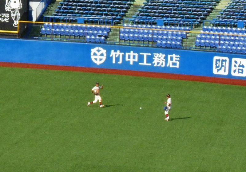 亜細亜大対日本大 10月6日 東都大学野球1部 後半_b0166128_149077.jpg