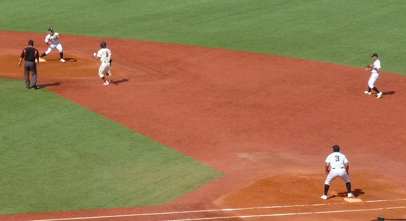 亜細亜大対日本大 10月6日 東都大学野球1部 前半_b0166128_9123426.jpg