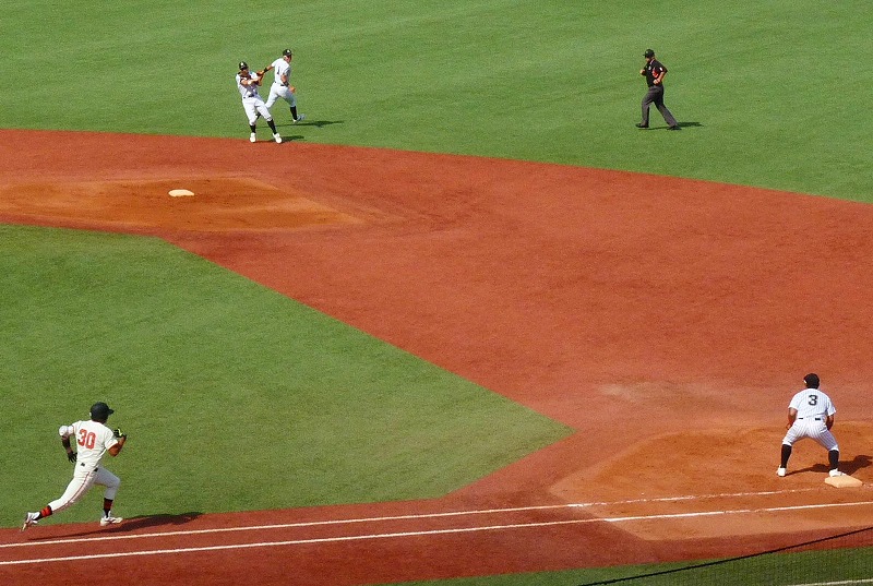亜細亜大対日本大 10月6日 東都大学野球1部 前半_b0166128_9323956.jpg
