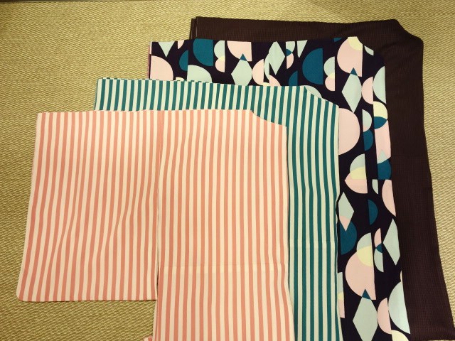 羽織り・着物入荷のお知らせ~!_e0167832_1933099.jpg