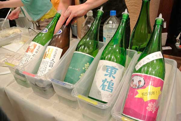 【地酒屋こだま 五周年記念感謝祭!!】_a0005436_1224472.jpg