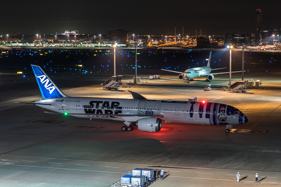 R2-D2 ANA JET定期便に初投入_c0285655_23245733.jpg