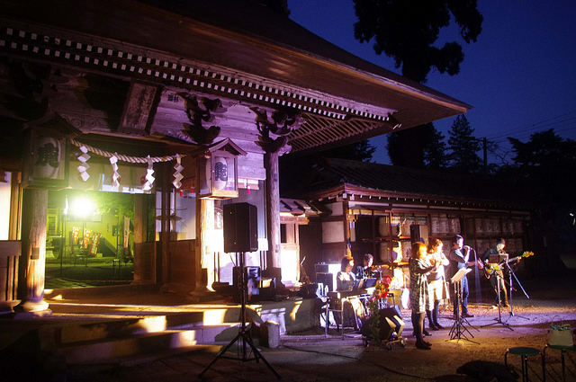 鹿嶋神社コンサート_f0208665_2256658.jpg