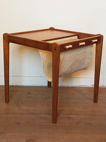 sidetable with magazine rack_c0139773_16462227.jpg