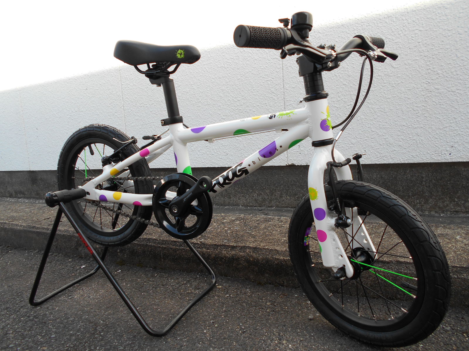 FROG bikesの取り扱いを始めました_b0189682_1144961.jpg