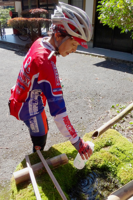 久々の阿蘇国造神社往復_e0079696_19214029.jpg