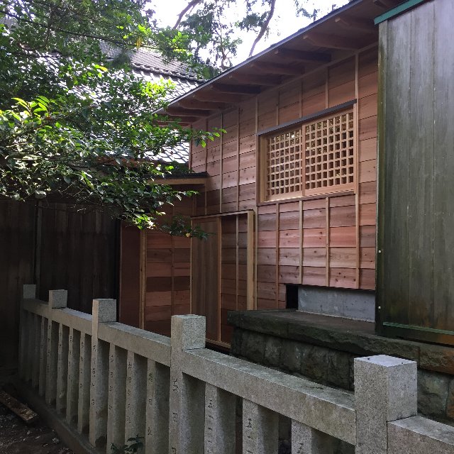 大井神社　耐震改修工事と幣殿増築工事完了_b0008205_8172693.jpg