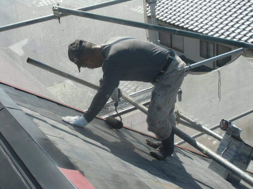T様邸(廿日市市四季が丘)屋根塗装・駐車場工事_d0125228_7432795.jpg