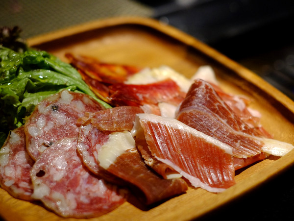 「霞が関・虎の門 ヒレ肉の宝山 霞が関店 ヒレ肉ディナー」_a0000029_015678.jpg