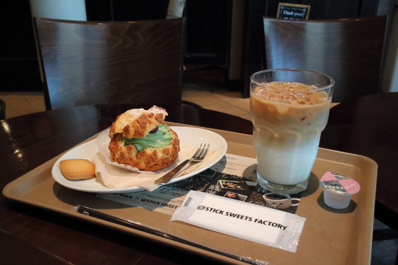 スティック状のプチケーキとドリンクでいっぷく スティックスイーツファクトリー 湘南モールフィル店 海辺でひとりごと スティック状のプチケーキとドリンクでいっぷく スティックスイーツファクトリー 湘南モールフィル店 海辺でひとりごと
