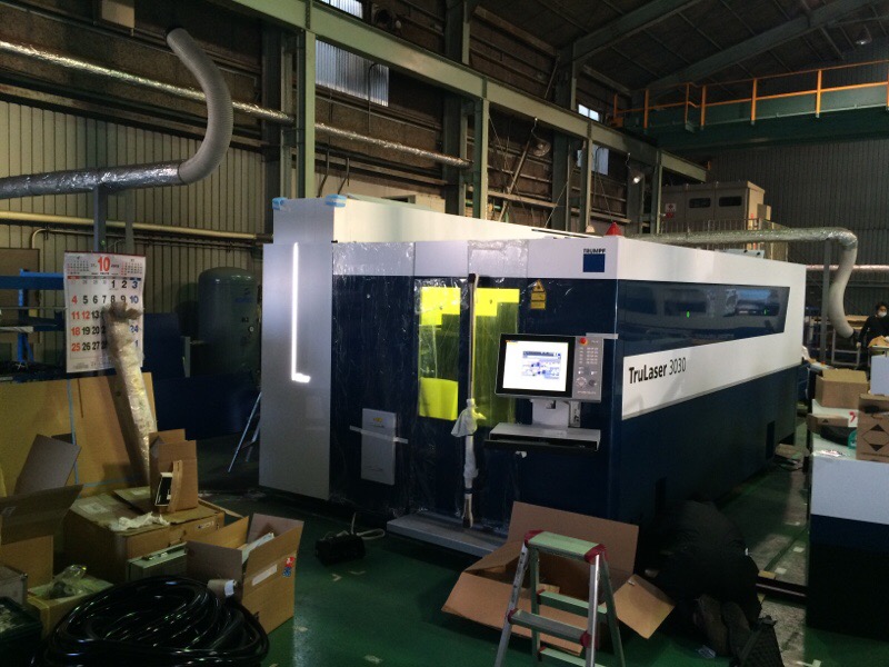 TruLaser L3030fiber_d0085634_1613355.jpg