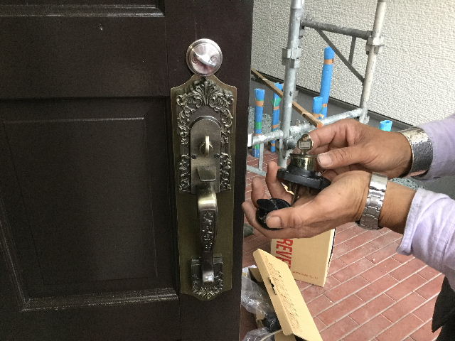 UBと鍵と・・・床と・・・_f0031037_19175279.jpg