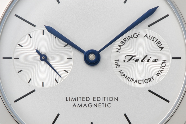Habring2(ハブリング2)の自社製ムーブメント搭載機Felix(フェリックス)に日本特別限定モデルが登場_f0039351_11491663.jpg