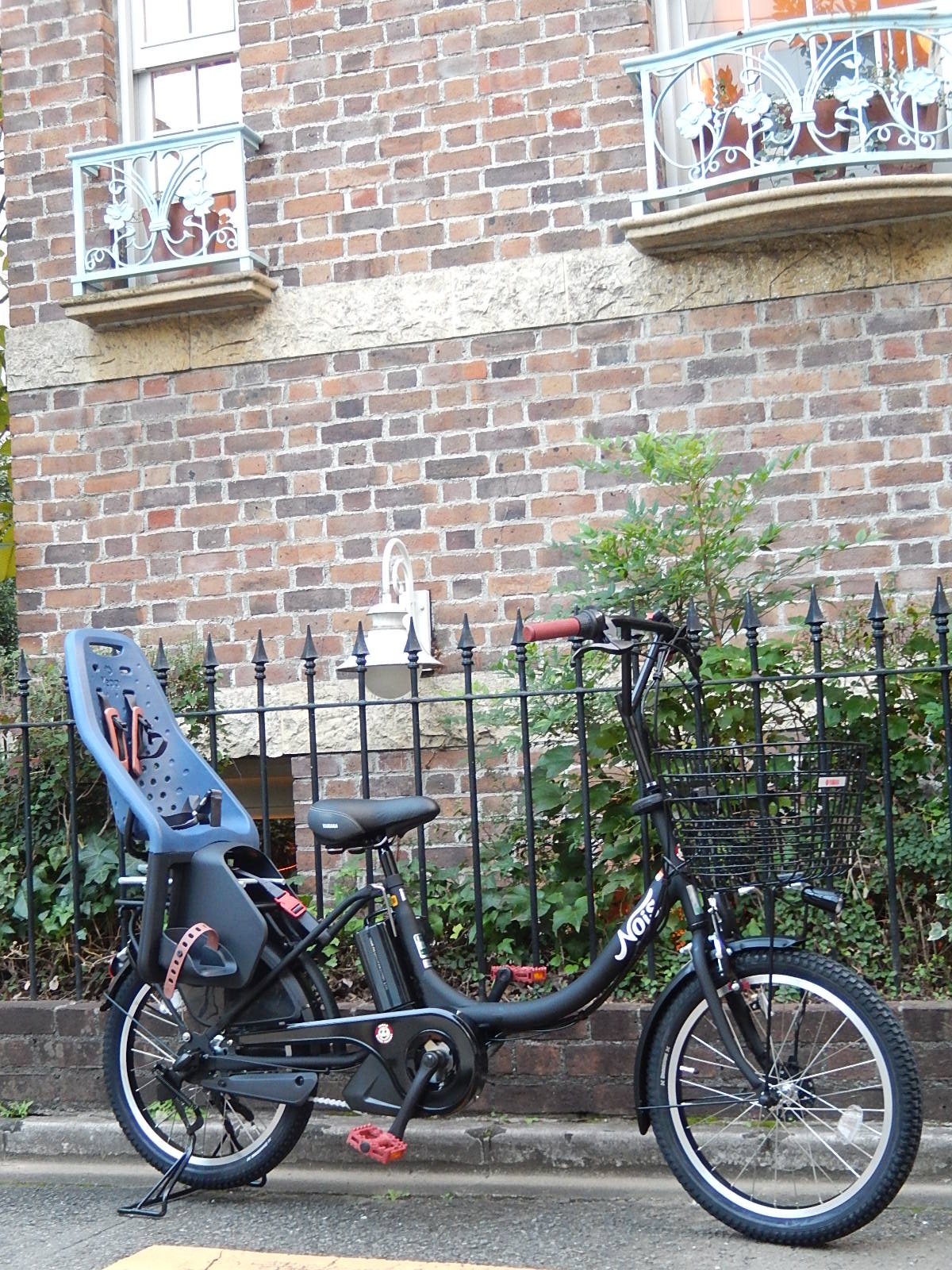 9月19日 渋谷 原宿 の自転車屋 FLAME bike前です_e0188759_16482373.jpg