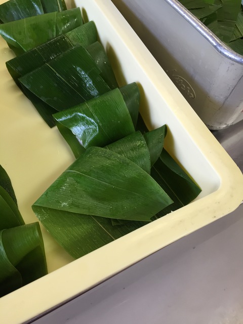 東京からのお客様、よもぎの会さんの田舎料理作り体験。_d0182179_212393.jpg