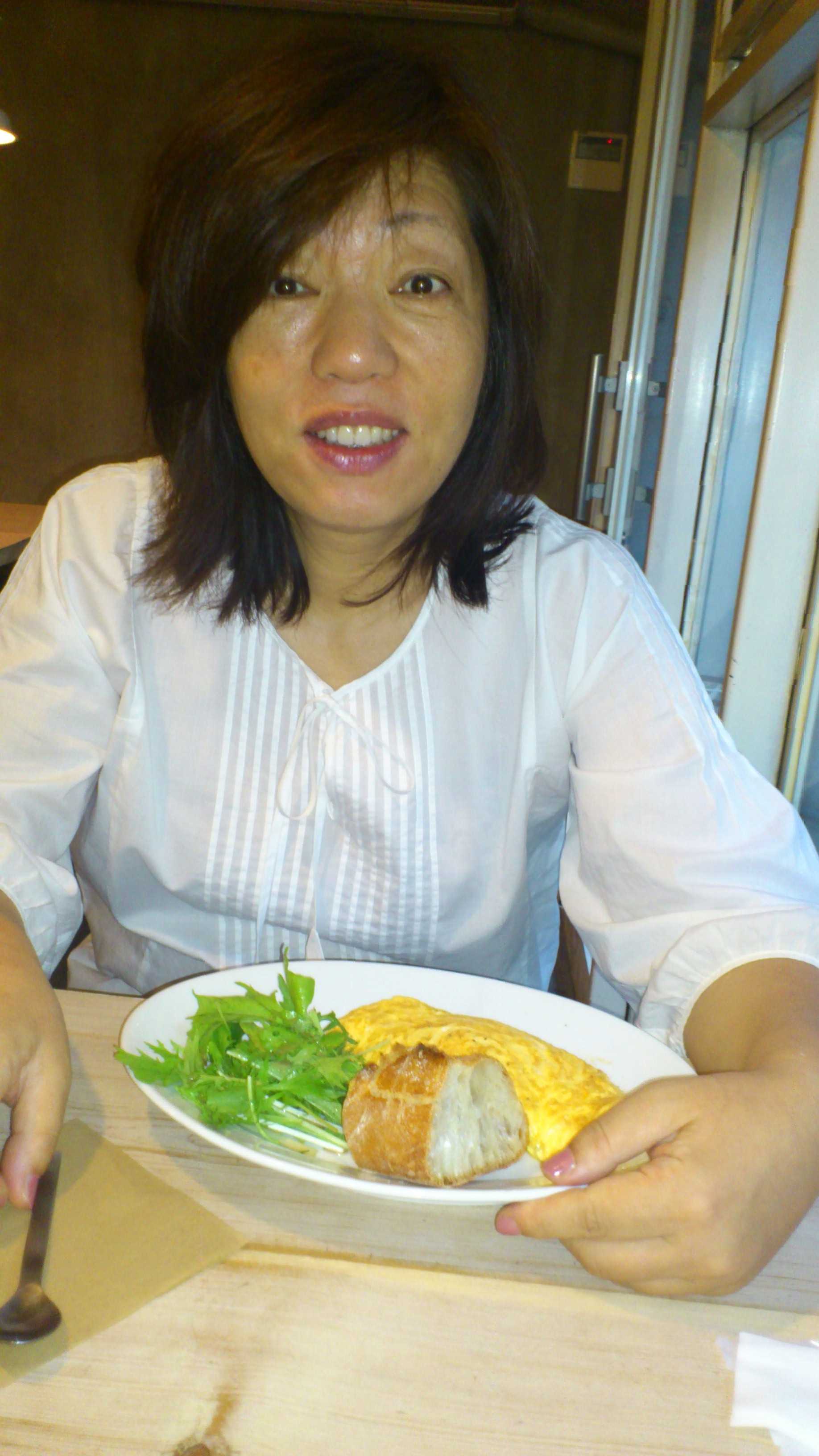 「カタネカフェ」で朝食 : 林真理子 ブログ あれもこれも日記