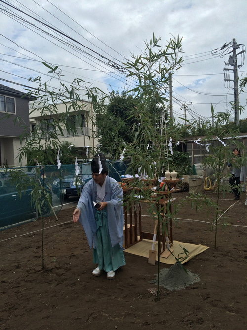 清めて　はじまります。_a0148909_1725953.jpg