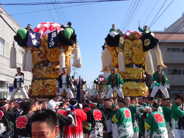 15新居浜太鼓祭り国領川河川敷入場まで 15 10 17 徳ちゃん便り