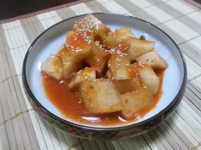 カクテキ(大根キムチ)★栗の甘露煮途中_f0019498_18511274.jpg