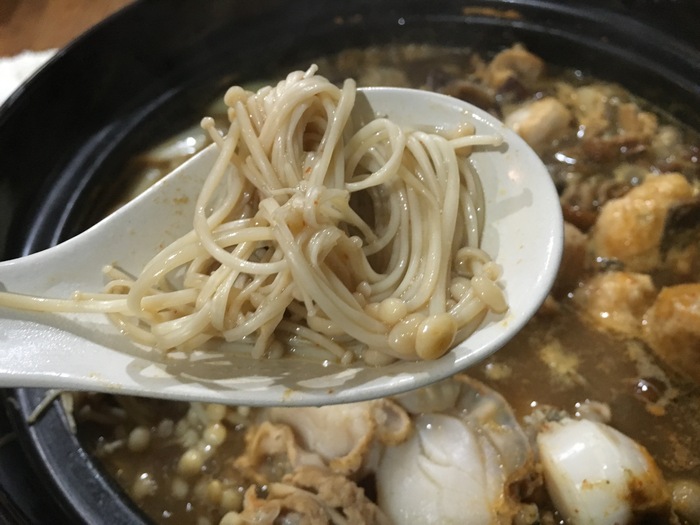 主食は愛別産のキノコです!_c0226202_21432044.jpg