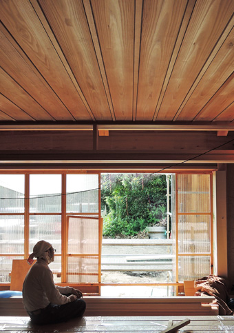 山泰荘の押し縁目透し天井 日日日影新聞 Nichi Nichi Hikage Shinbun 山泰荘の押し縁目透し天井 日日日影新聞 Nichi Nichi Hikage Shinbun