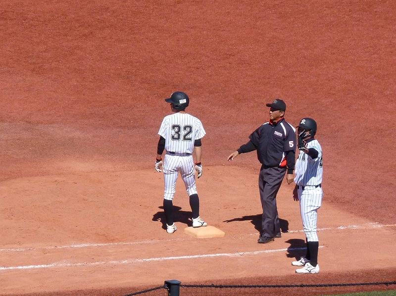 日本大対亜細亜大 10月7日 東都大学野球1部 後半_b0166128_18594928.jpg