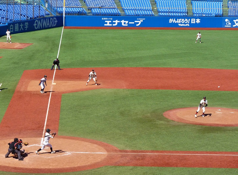 日本大対亜細亜大　１０月７日　東都大学野球１部　後半_b0166128_19372756.jpg