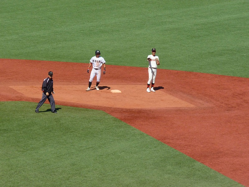 日本大対亜細亜大 10月7日 東都大学野球1部 後半_b0166128_1941843.jpg