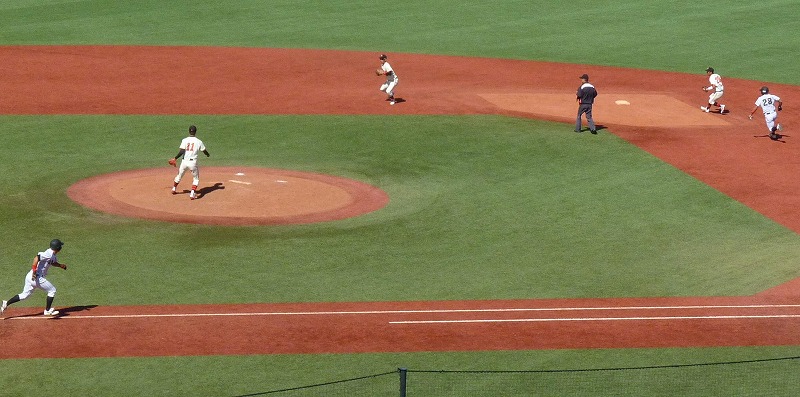 日本大対亜細亜大 10月7日 東都大学野球1部 後半_b0166128_20434525.jpg