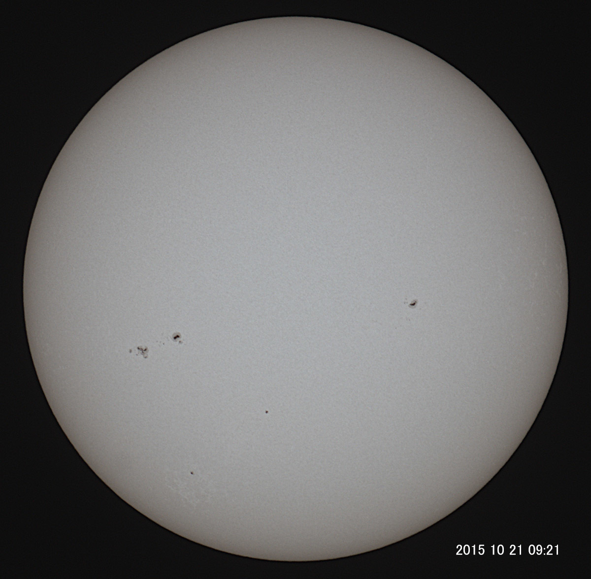 10月21日の太陽_e0174091_11192884.jpg