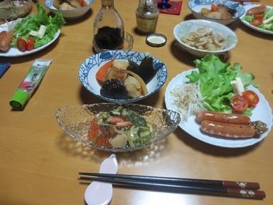 グルメ便・・札幌海鮮丼？_f0248616_08225807.jpg