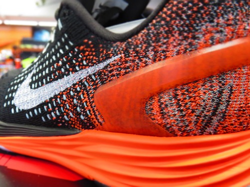 ルナグライド7 Nike Running Nagoya Sports Quest